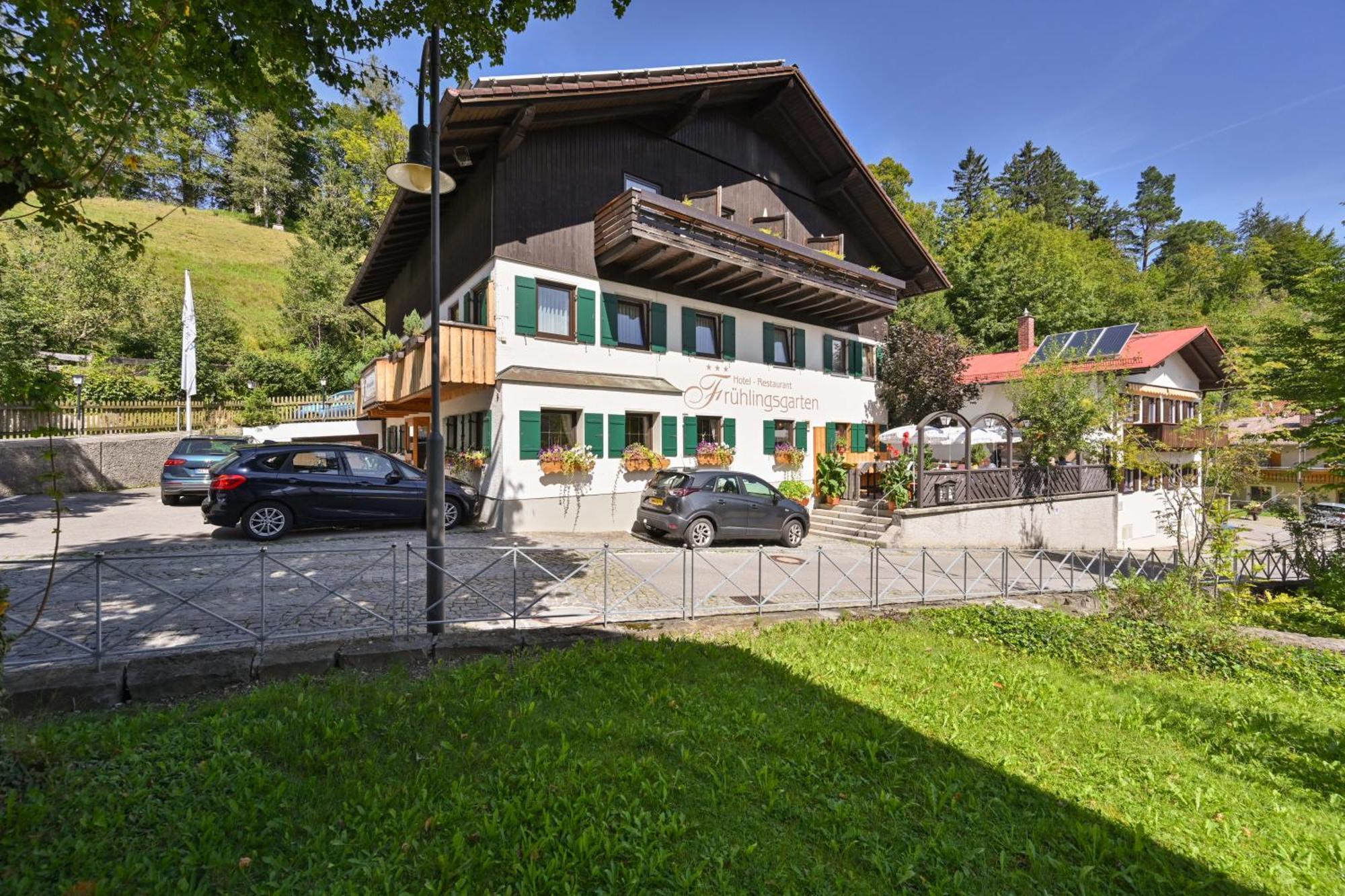 Hotel Restaurant Fruehlingsgarten Füssen Exterior foto
